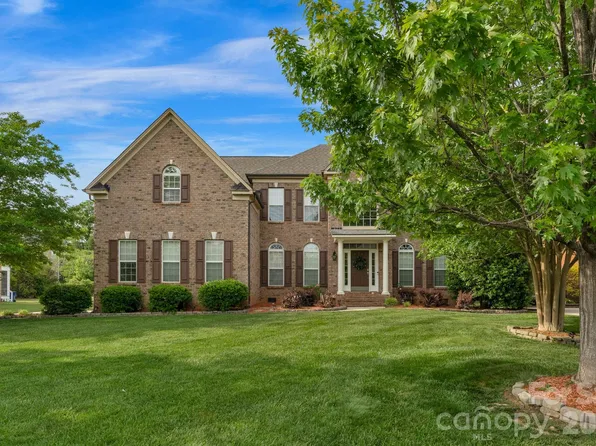 1116 Crooked River Dr, Waxhaw, NC 28173