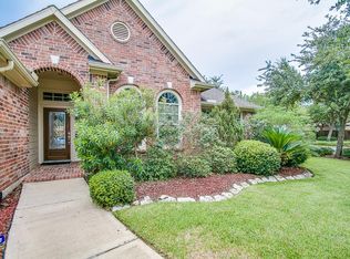 1702 Spring Glen Ln, Pearland, TX 77581