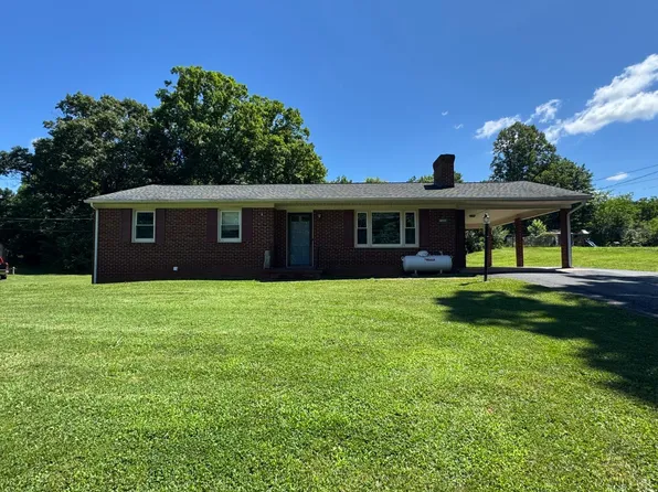 888 Oakville Rd, Appomattox, VA 24522