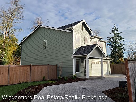 2nd image of 8900 55th Ave NE