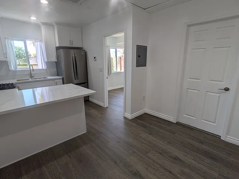 4651 Rosewood St #A — Photo 3