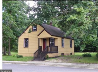 965 Alexander Dr, Vineland, NJ 08361