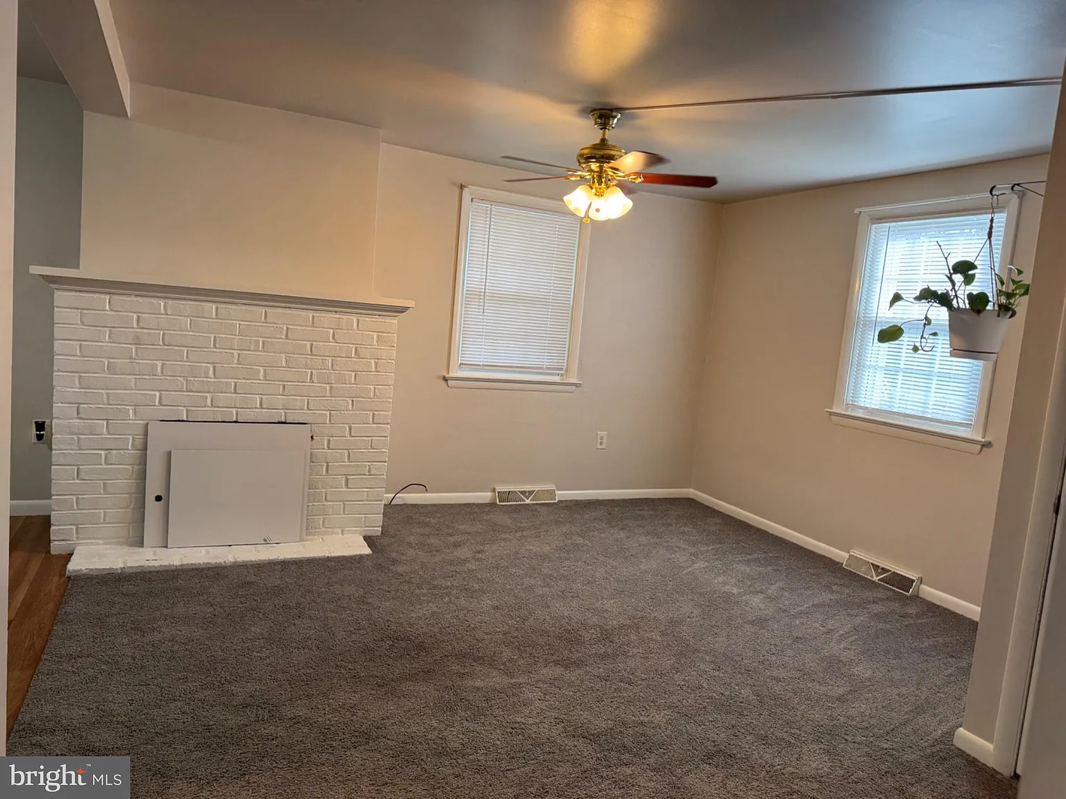 2 bed, 1.0 bath, 800 sqft, $1,400 — Photo 3