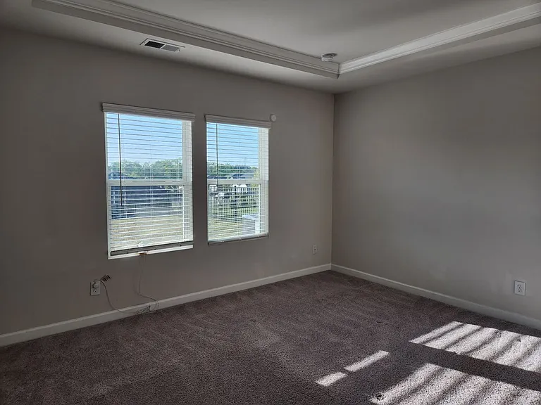 8808 Pennegrove Cir — Photo 13