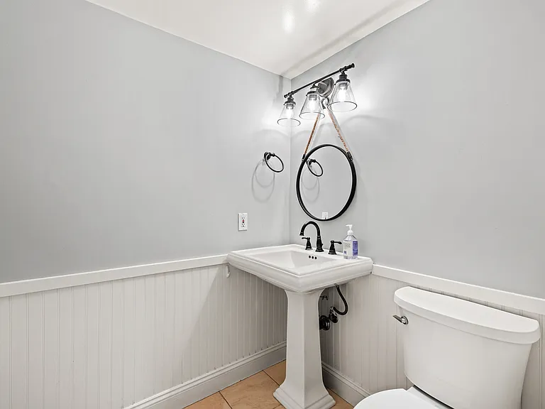 3434 Hidden Creek Ave — Photo 8