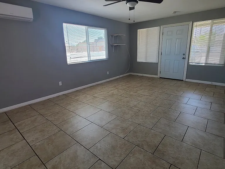 1220 E Campus Way #B — Photo 11