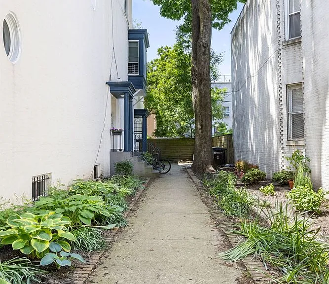 110 Clinton Ave #2A — Photo 8