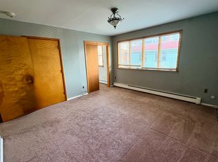 82 Elm St FLOOR 2, Newark, NJ 07105