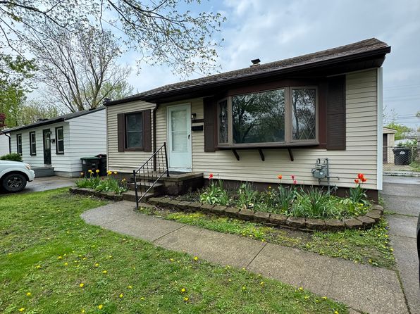 8054 Elm St