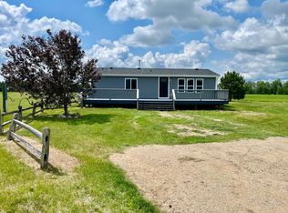 17109 River Rd, Grand Rapids, MN 55744