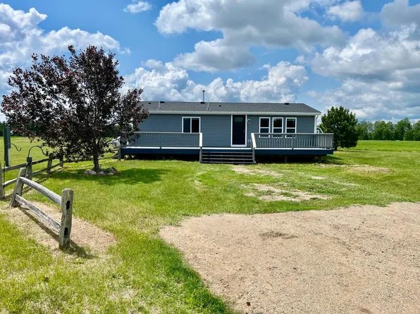 17109 River Rd, Grand Rapids, MN 55744