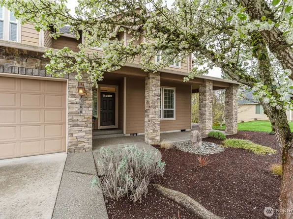 1200 N Heron Drive, Ridgefield, WA 98642