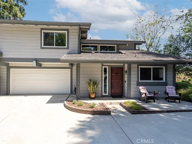 7300 E Singingwood Dr — Photo 3