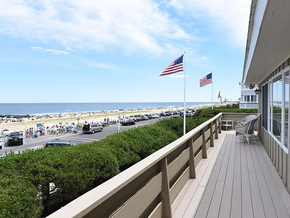 2nd image of 211 Ocean Ave