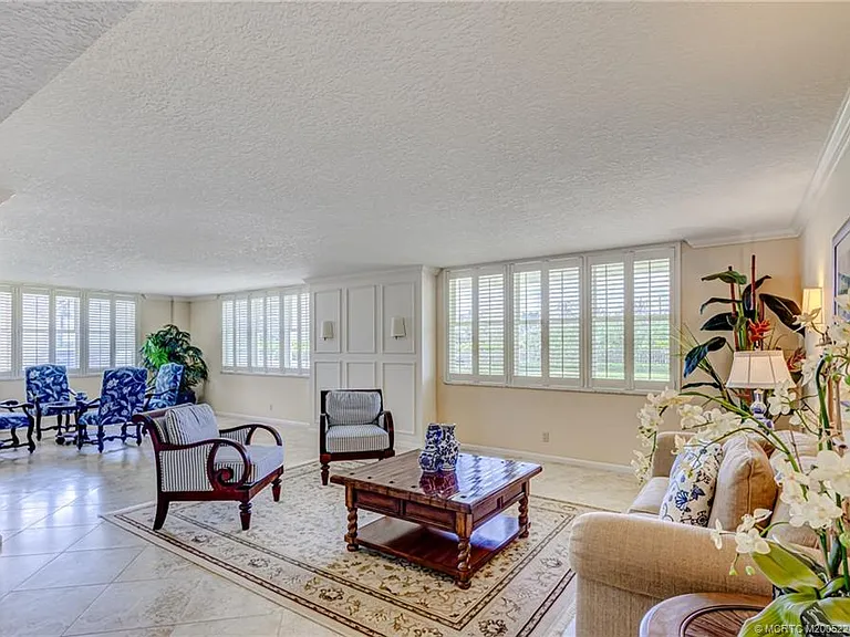 500 Ocean Dr #W-11 — Photo 57