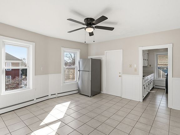 5th image of 62-64 Tucker St #3