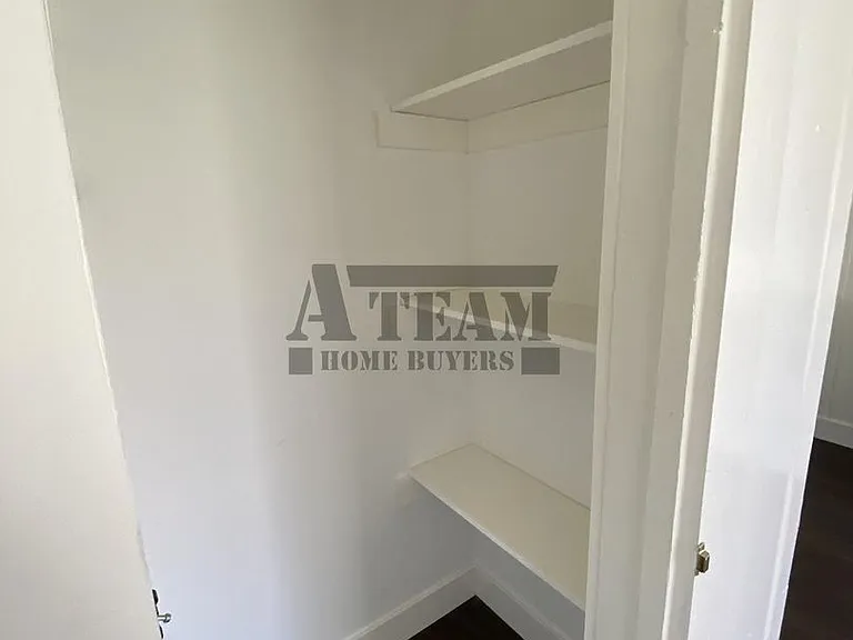 801 Walnut St — Photo 10
