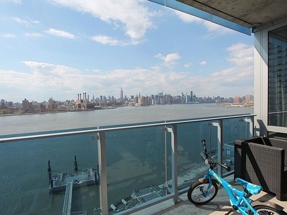 2nd image of 22 N 6th St APT 17C