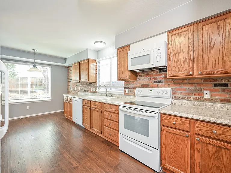 17214 Paoli Way — Photo 10