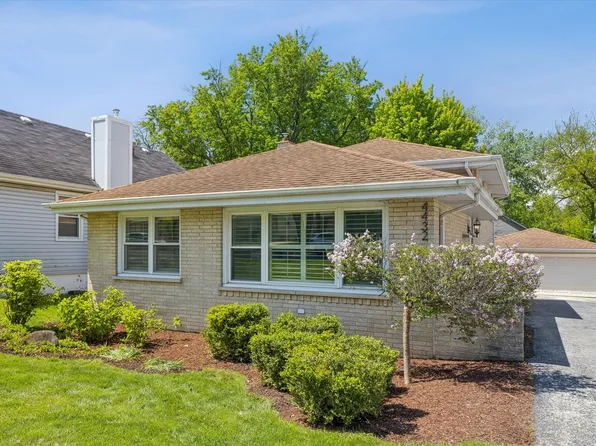 4432 Wilson Ave, Downers Grove, IL 60515