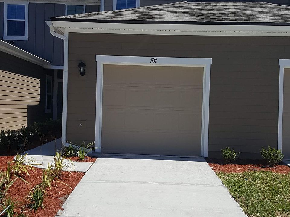 1st image of 707 Servia Dr