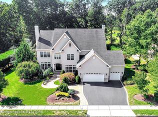 58 Hedgerow Ln, Manalapan, NJ 07726