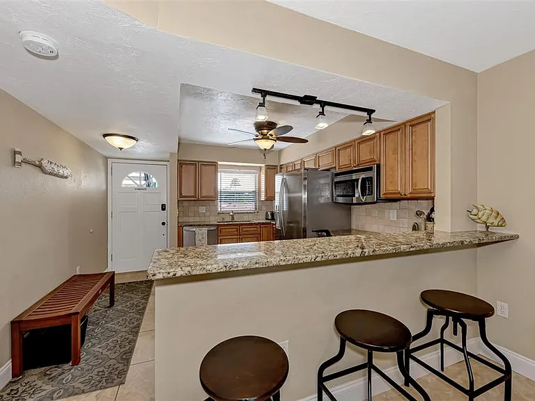 116 Vista Hermosa Cir #210C — Photo 5