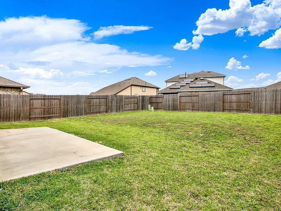 5110 Sunvalley Bend Dr