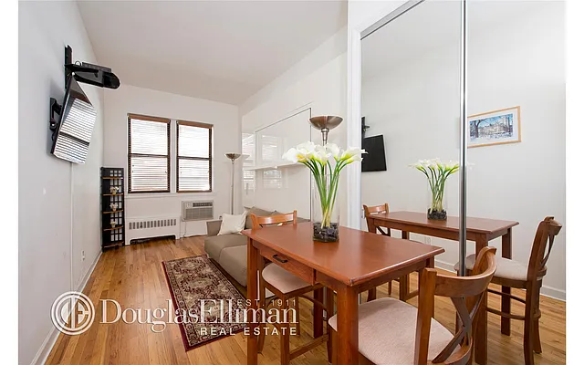 Sold by Douglas Elliman | media 6