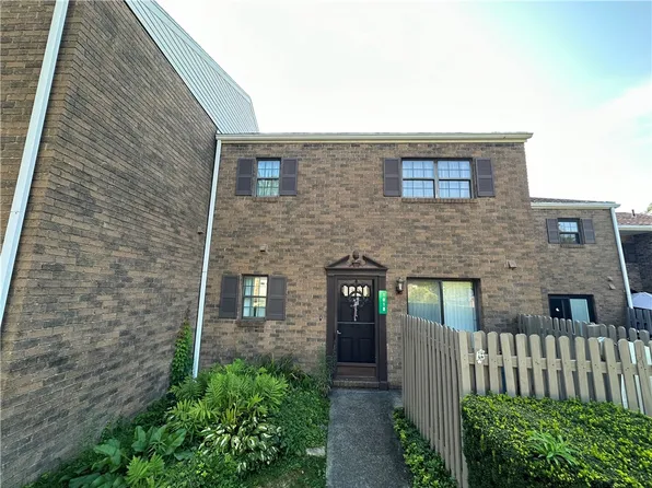 1018 Glade Dr, Kittanning, PA 16201