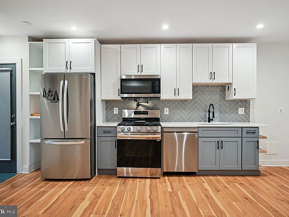 2nd image of 428 Evarts St NE APT 1