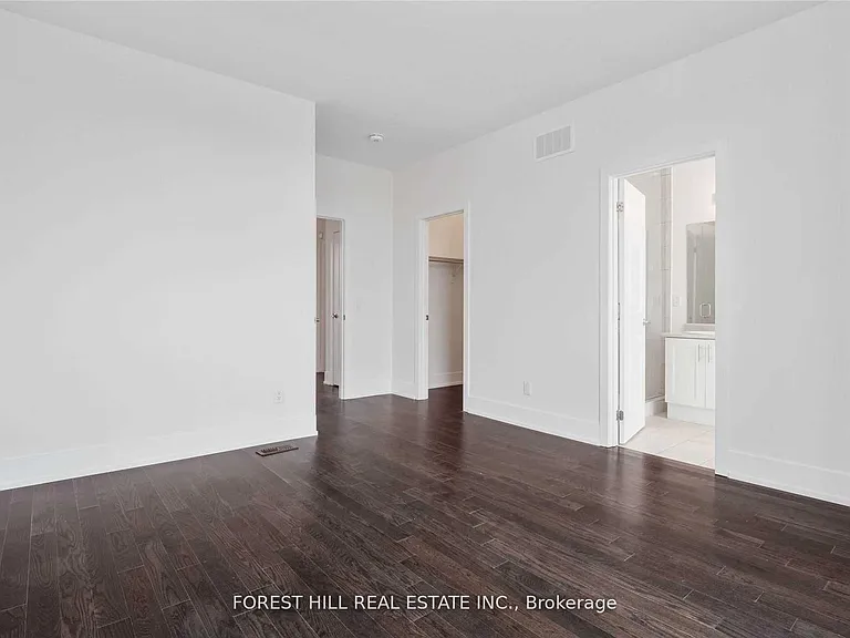 9144 Bathurst St — Photo 30