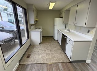 301 Crater Lake Ave SUITE A, Medford, OR 97504