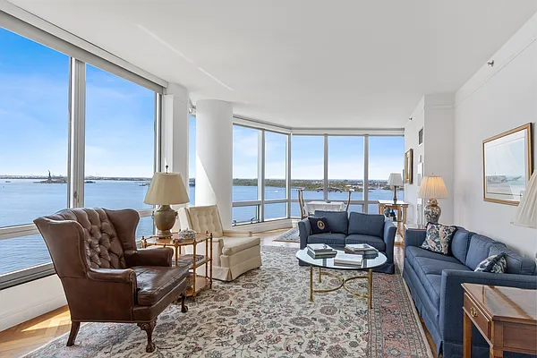 Rented by Corcoran | media 1