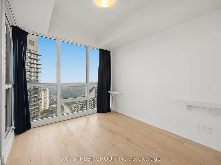 2212 Lake Shore Blvd W #4304 — Photo 28