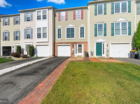 9 Lisa Dr, Newark, DE 19702