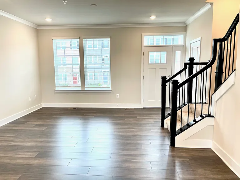 2024 Patapsco Glen Rd — Photo 4