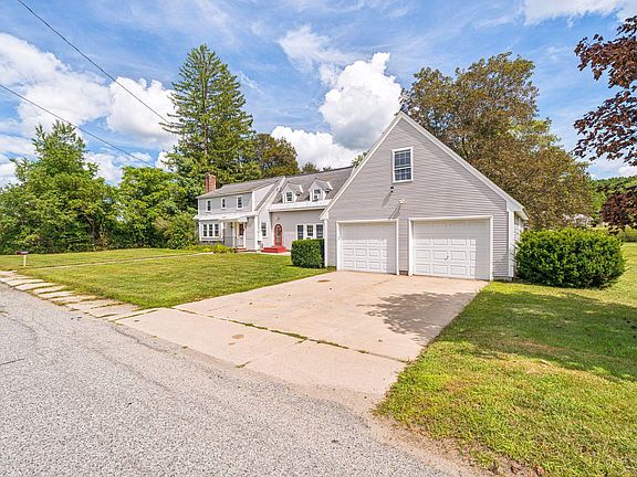 2nd image of 46 Ridge Avenue