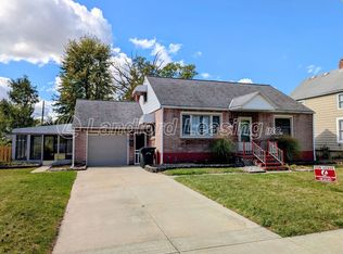 225 Fairlawn Ave, Elyria, OH 44035