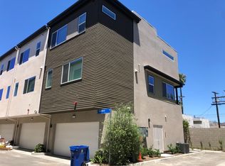 18447 W Calico Ln, Northridge, CA 91325