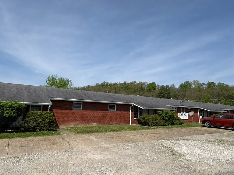 510 Nicely Pl — Photo 2