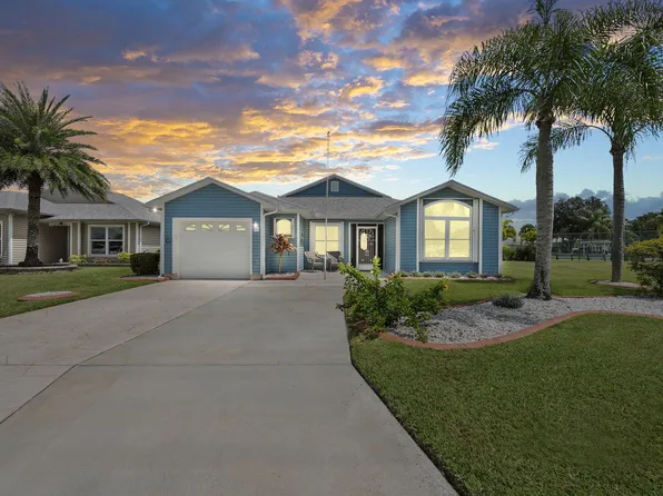 556 Paurotis Lane, Fort Pierce, FL 34982