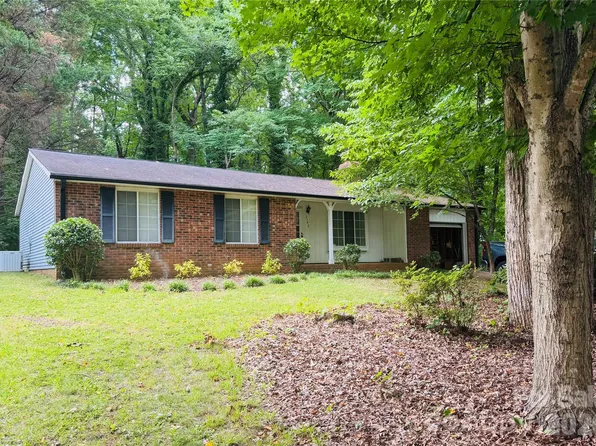 3140 Piney Grove Rd, Charlotte, NC 28212
