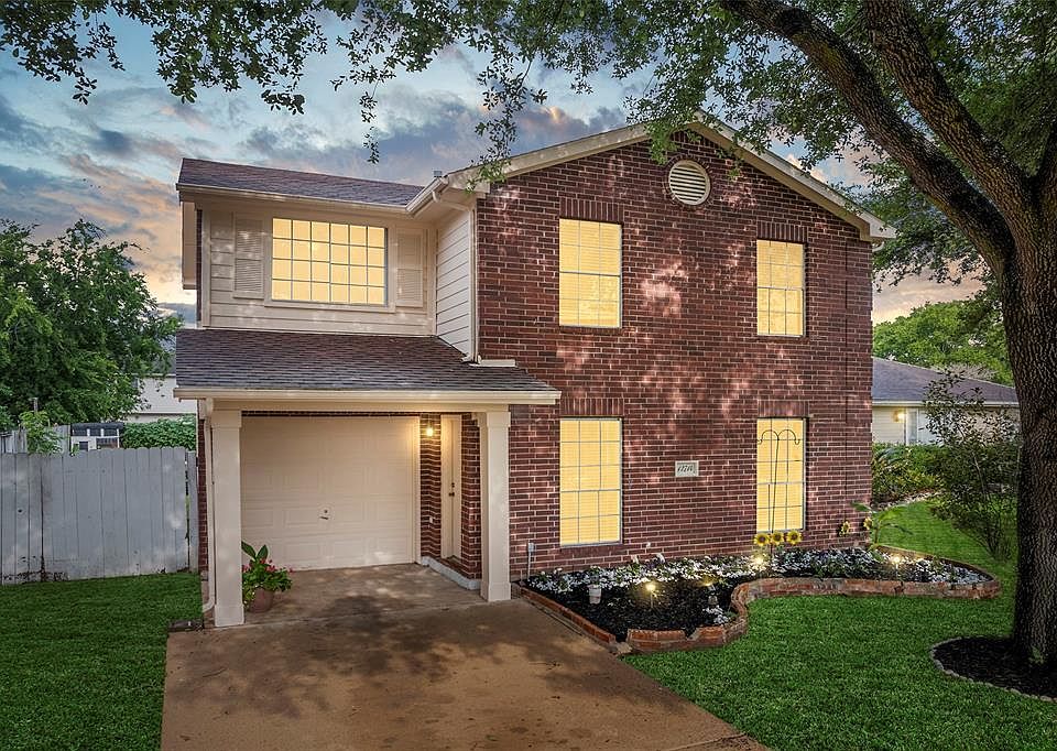 1st image of 12714 Verdant Brook Dr
