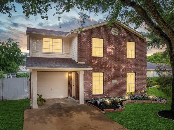 12714 Verdant Brook Dr, Houston, TX 77085