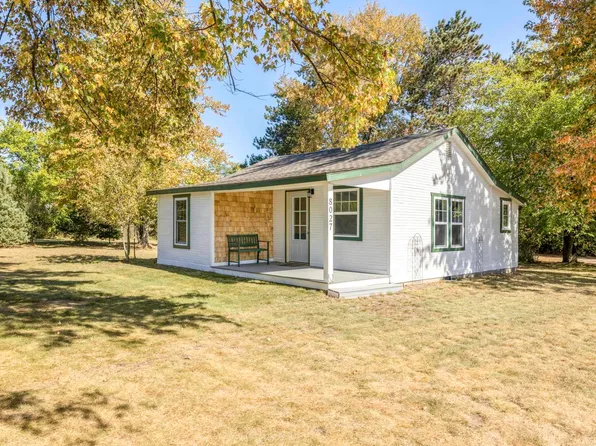 8027 Lakeshore Rd, Lexington, MI 48450