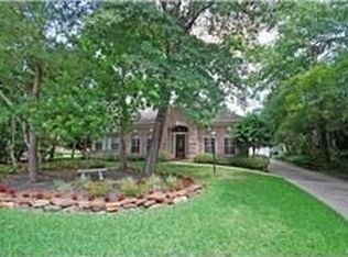 90 Driftoak Cir, Spring, TX 77381