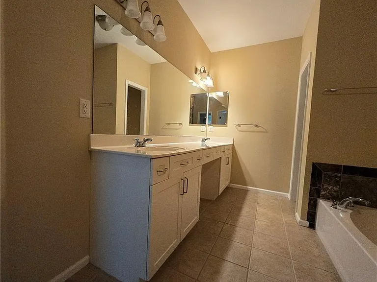 1356 Bexley Pl NW #11 — Photo 24