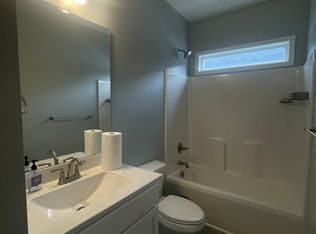 121 Jess Ln, Dunn, NC 28334