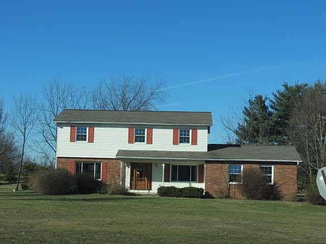 1st image of 7968 Otterbein Trl